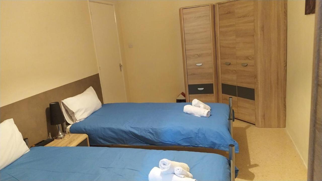 Sea View 2 Bedroom Apartment Marsaskala Exterior photo