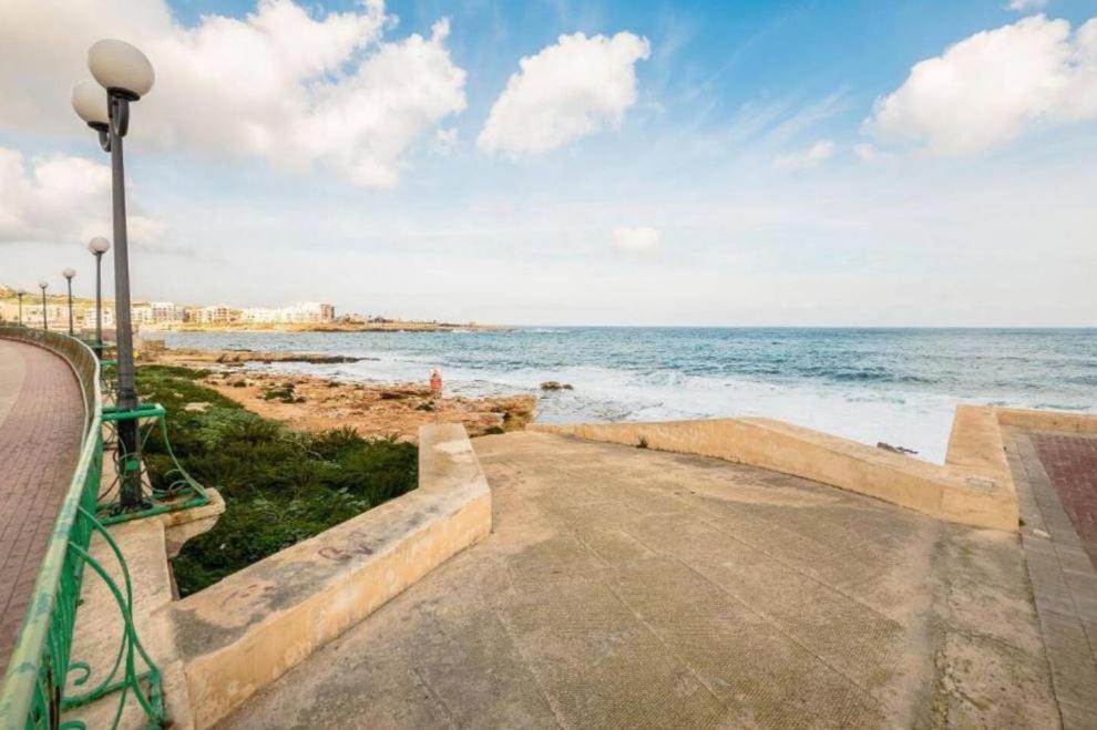 Sea View 2 Bedroom Apartment Marsaskala Exterior photo