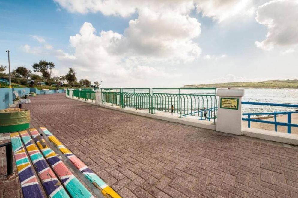 Sea View 2 Bedroom Apartment Marsaskala Exterior photo