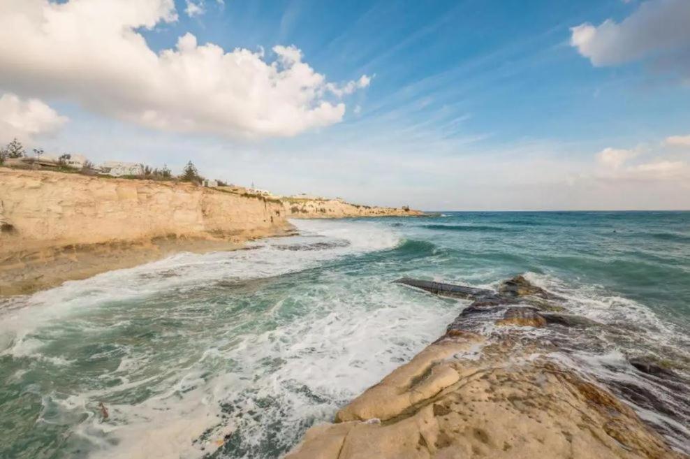 Sea View 2 Bedroom Apartment Marsaskala Exterior photo