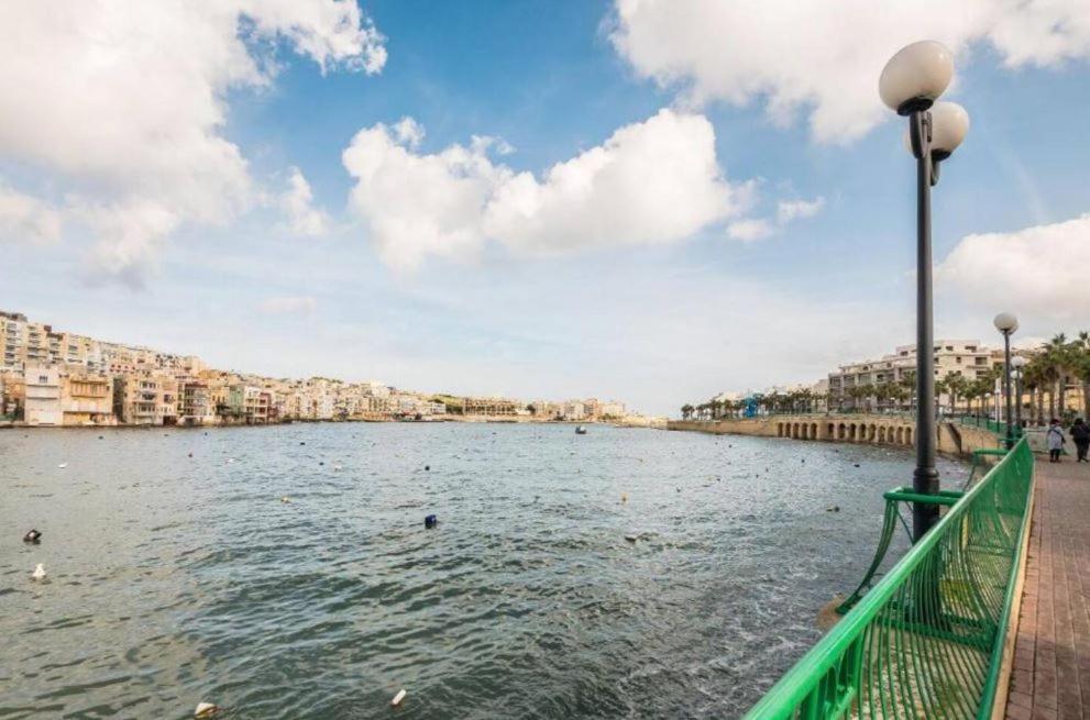 Sea View 2 Bedroom Apartment Marsaskala Exterior photo