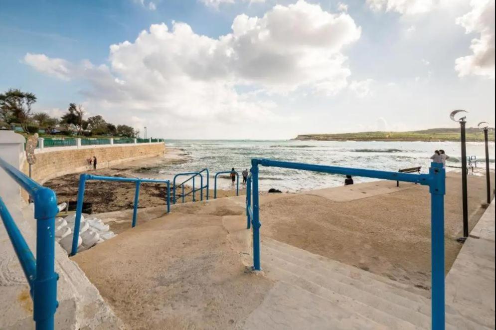 Sea View 2 Bedroom Apartment Marsaskala Exterior photo